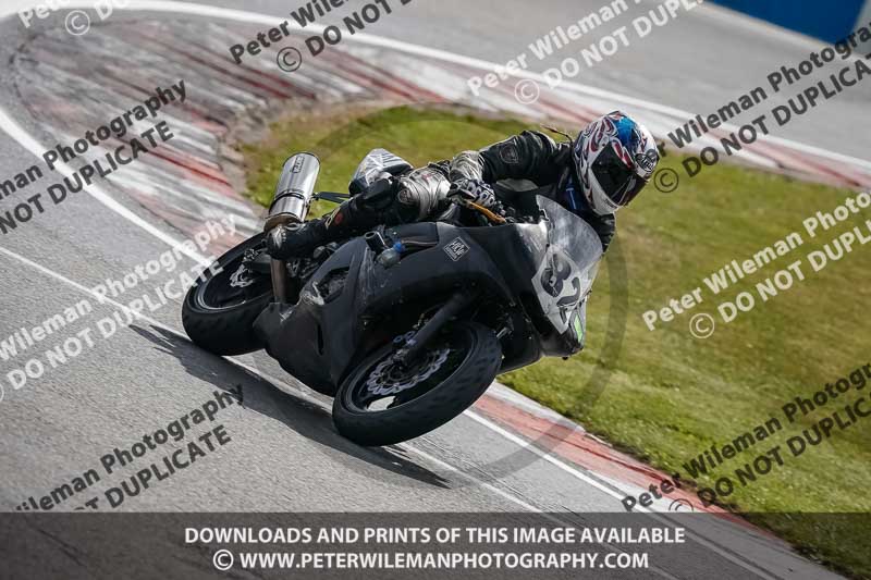 donington no limits trackday;donington park photographs;donington trackday photographs;no limits trackdays;peter wileman photography;trackday digital images;trackday photos